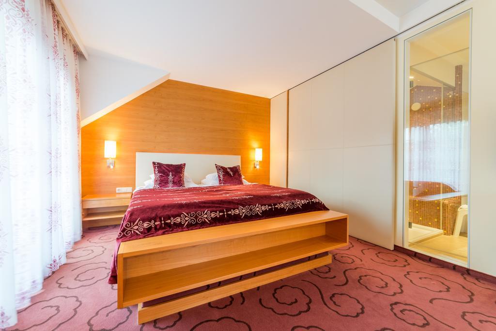 Vitalzeit Hotel Weber Bad Schönau Dış mekan fotoğraf